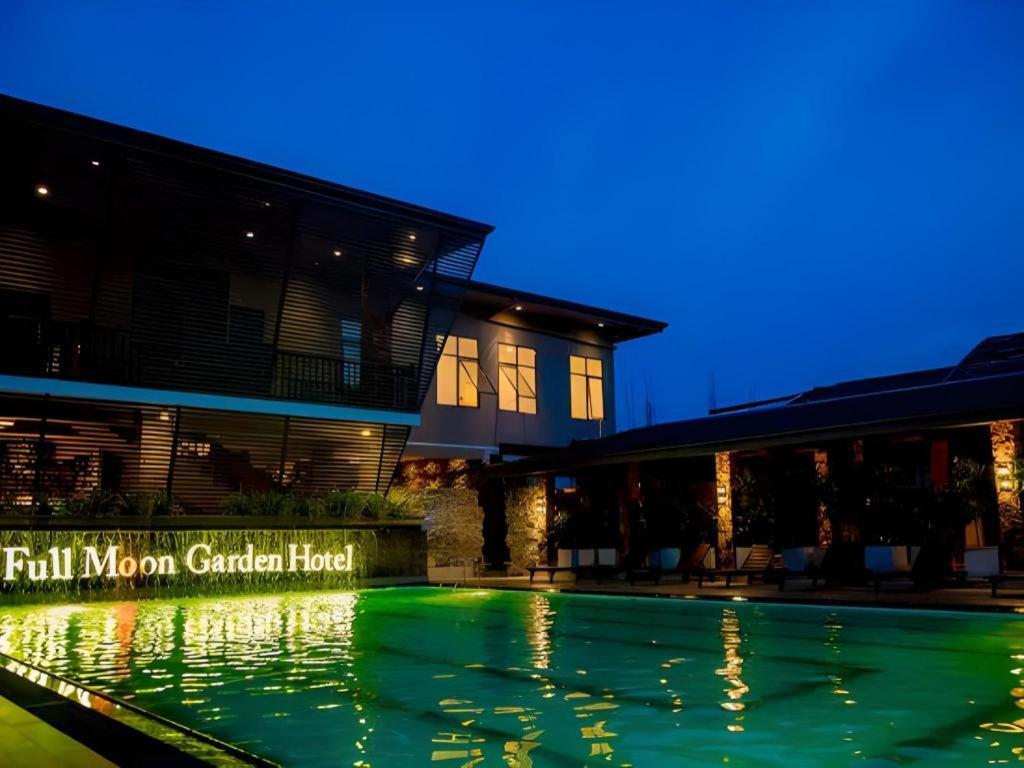 Full Moon Garden Hotel Negombo Buitenkant foto